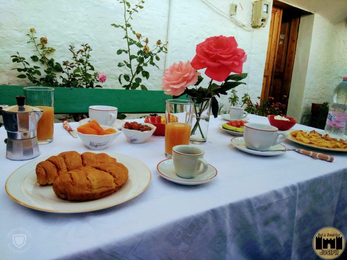 Bed & Breakfast Josiph Berat Exterior photo